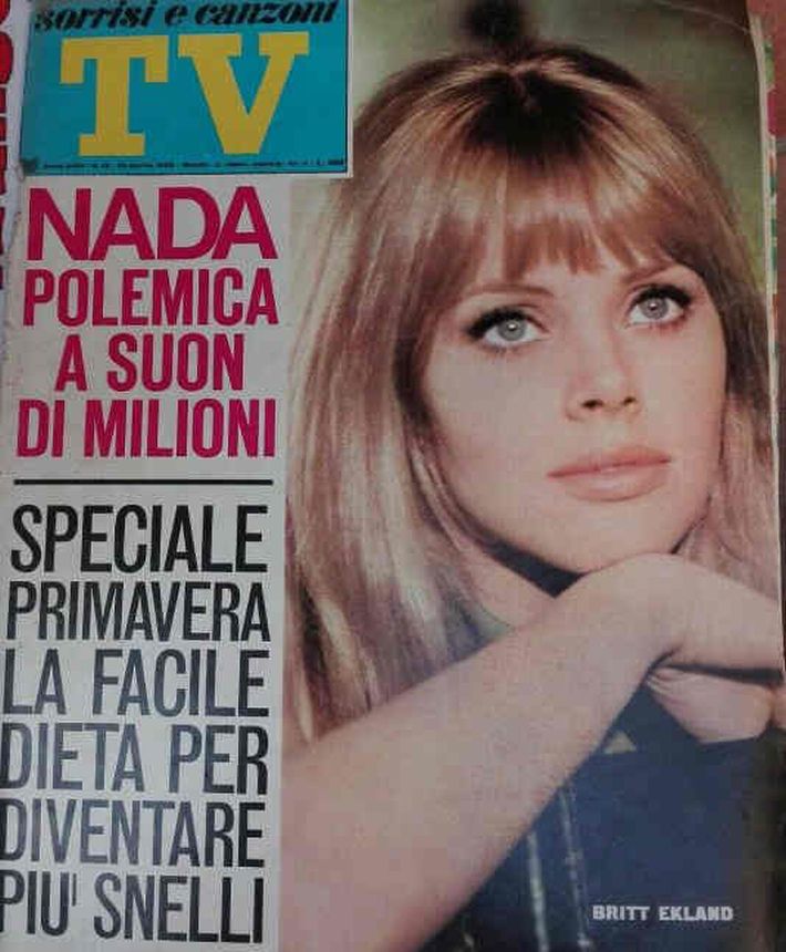 SORRISI E CANZONI TV magazine side cover Issue 16 20 April 1969