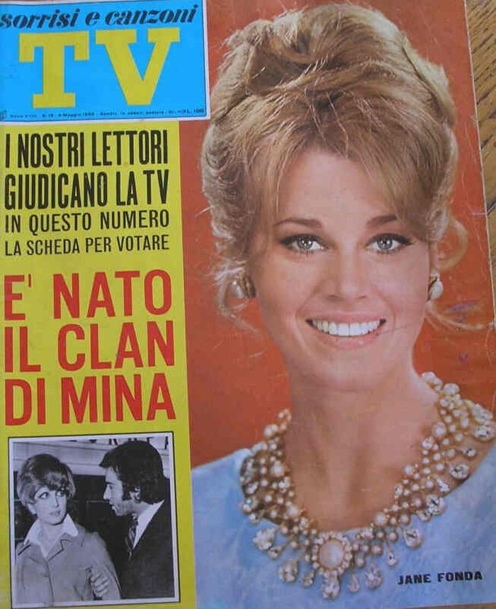SORRISI E CANZONI TV magazine side cover Issue 18 4 May 1969