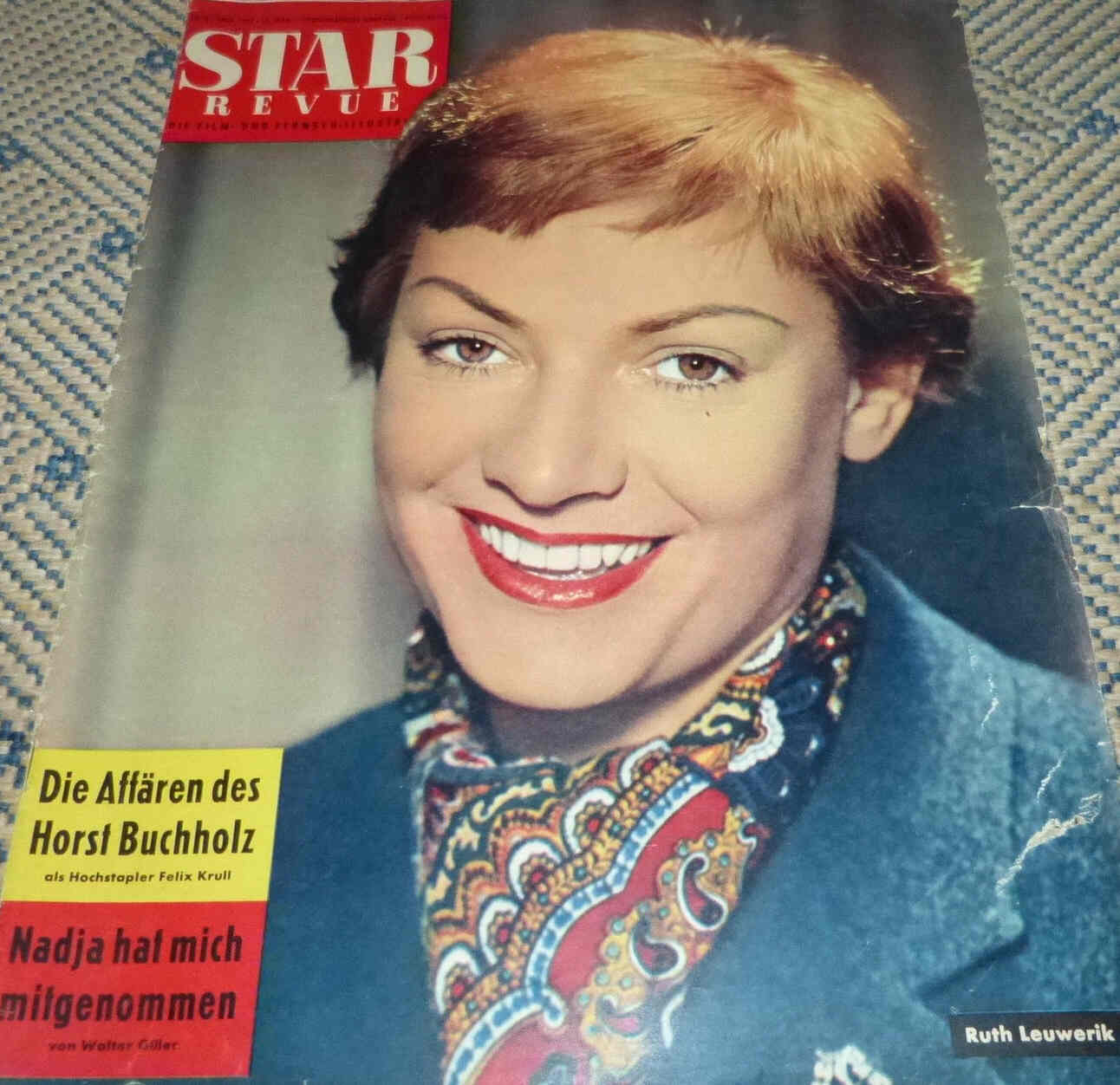 STAR REVUE magazine side cover Issue 8  1957