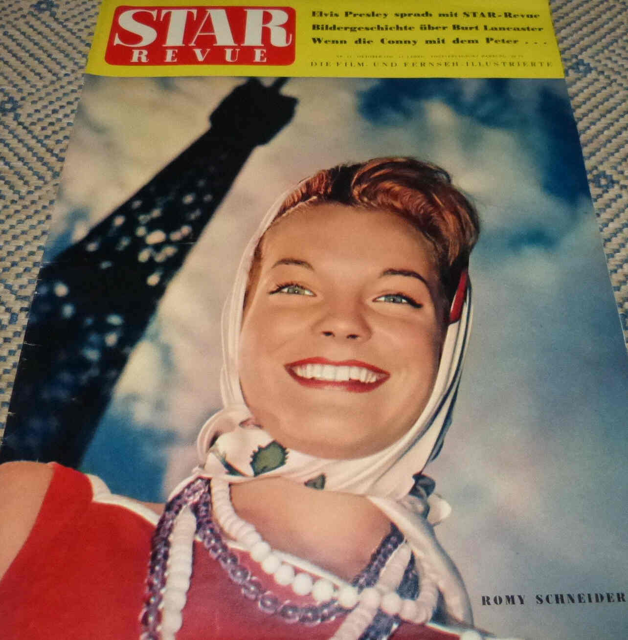 STAR REVUE magazine side cover Issue 22  1958