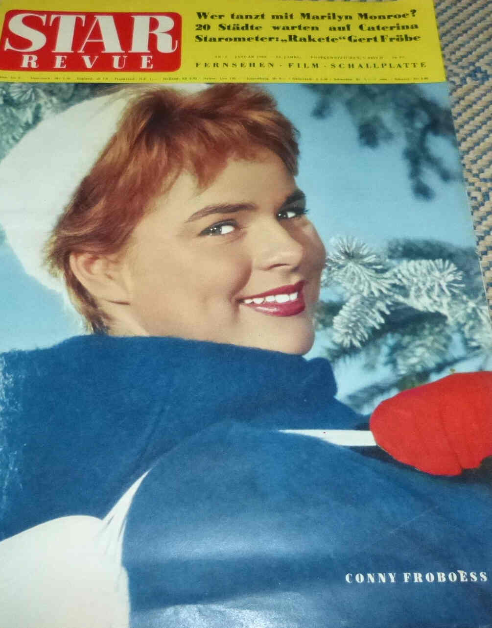 STAR REVUE magazine side cover Issue 2  1960