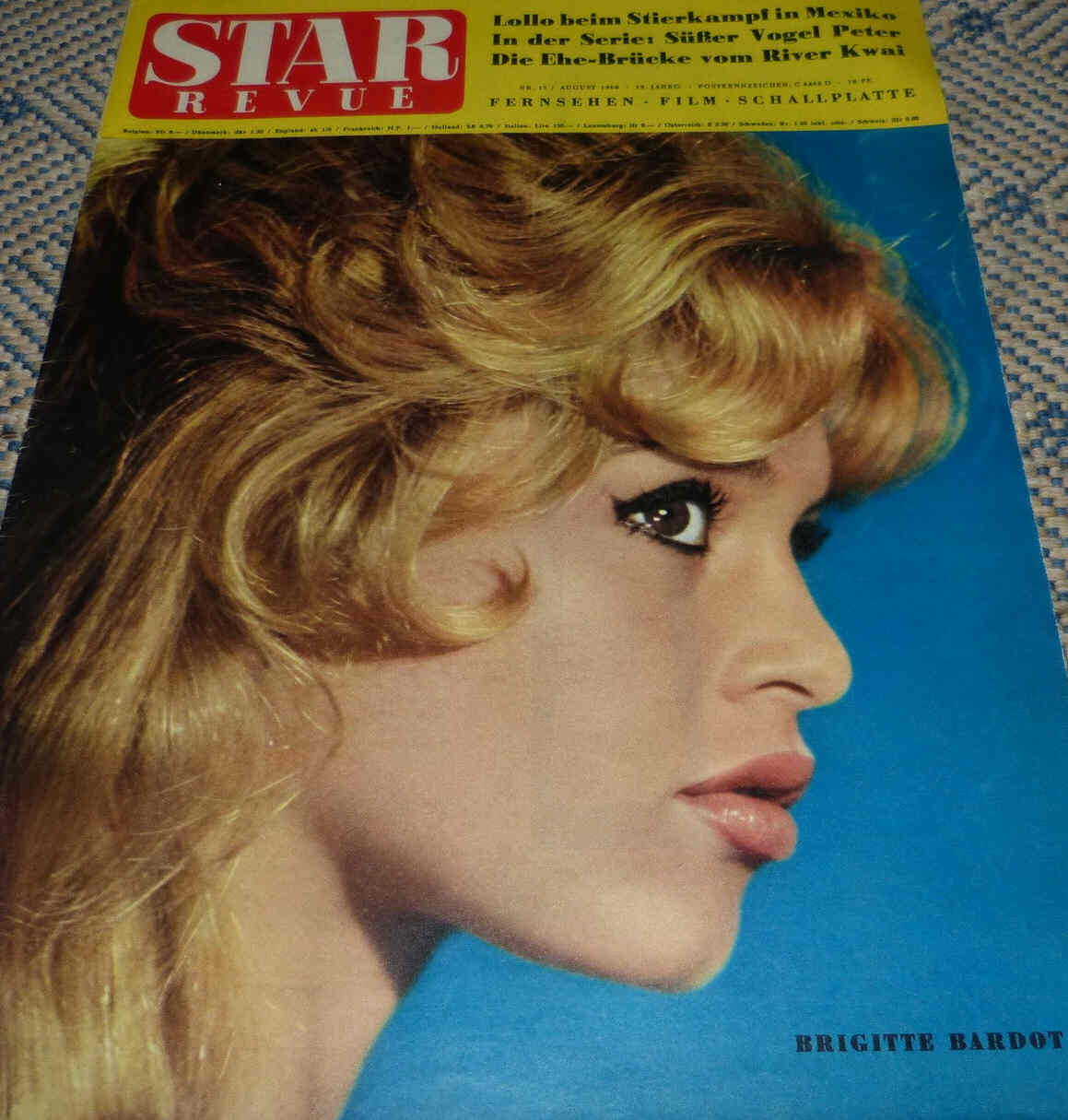 STAR REVUE magazine side cover Issue 17  1960