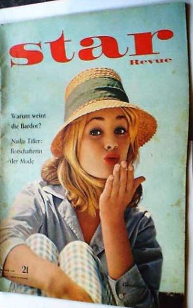 STAR REVUE magazine side cover Issue 21  1960