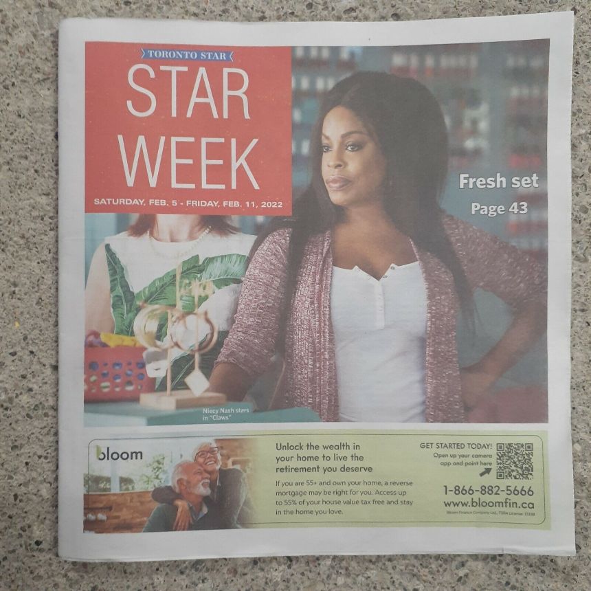 STAR WEEK CANADA magazine side cover 5 February 2022