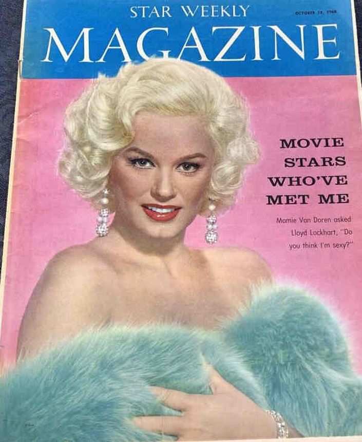 STAR WEEKLY magazine side cover 15 October 1960