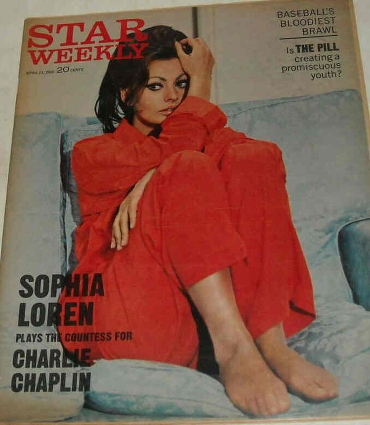 STAR WEEKLY magazine side cover 23 April 1966