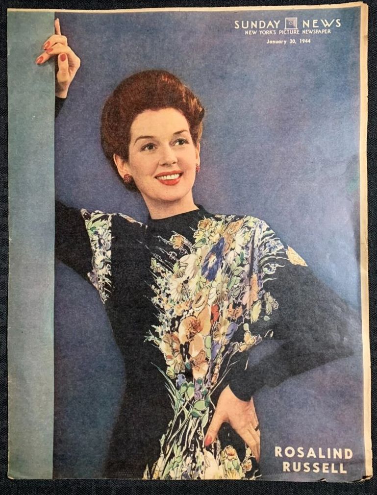 SUNDAY NEWS magazine side cover 30 January 1944