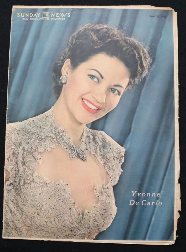 SUNDAY NEWS magazine side cover 22 June 1952