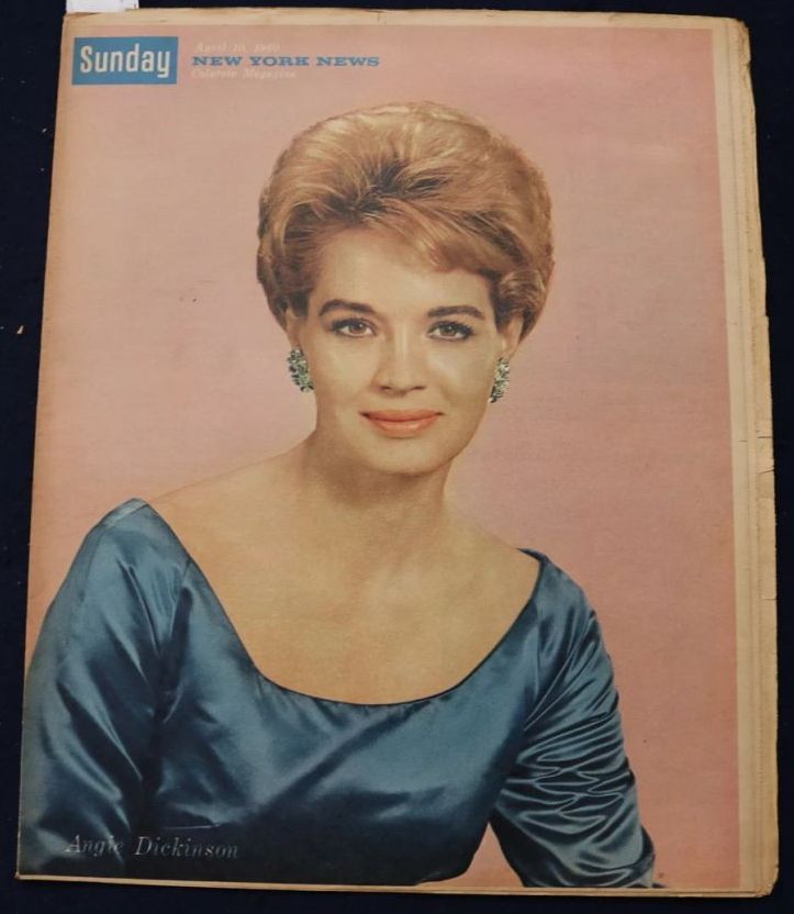 SUNDAY NEWS magazine side cover 10 April 1960