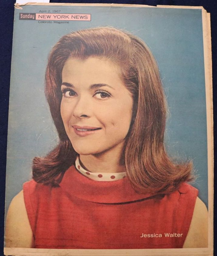 SUNDAY NEWS magazine side cover 2 April 1967