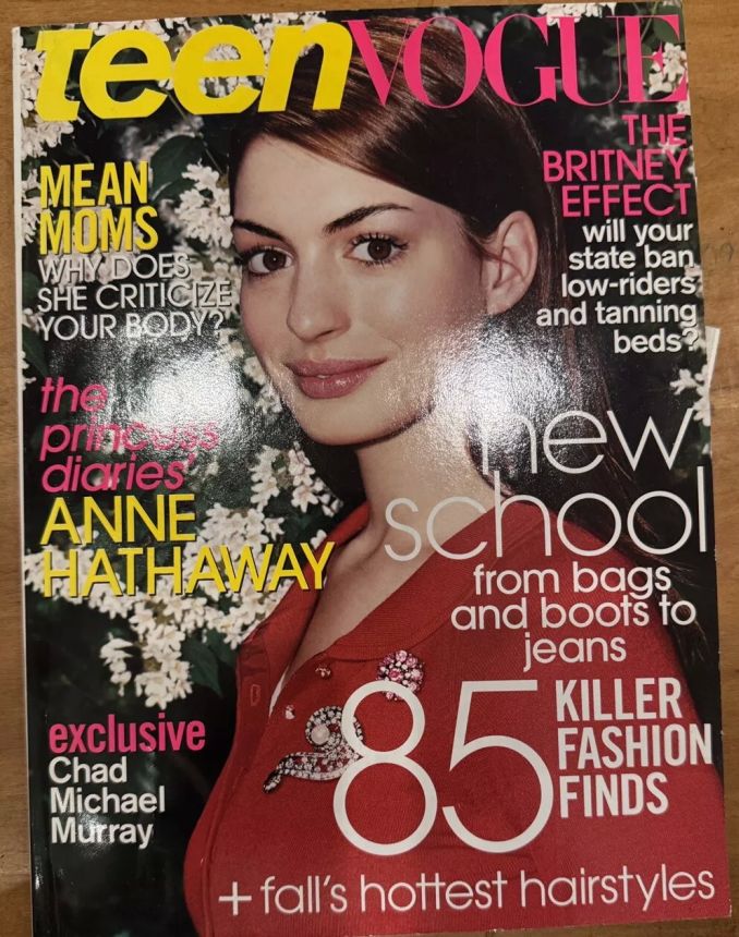 TEEN VOGUE magazine side cover  August 2004