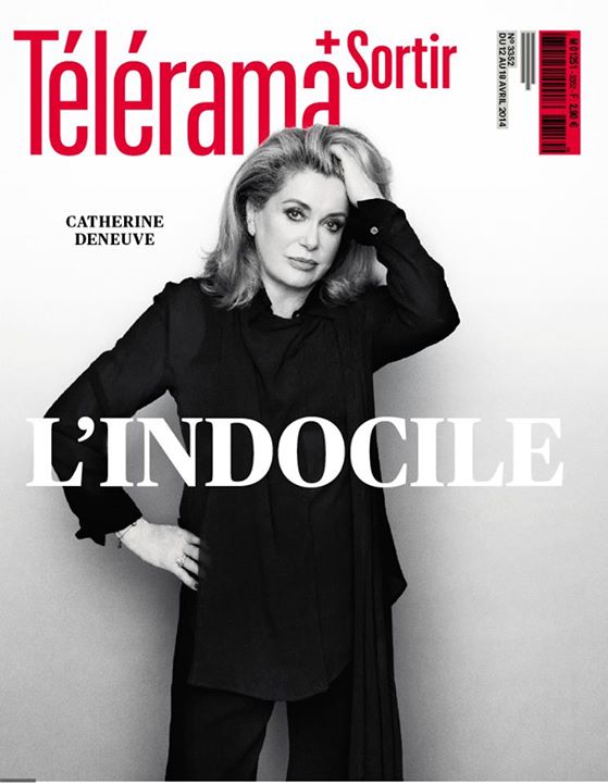 RADIO CINEMA TELEVISION/TELERAMA magazine side cover Issue 3352 12 April 2014