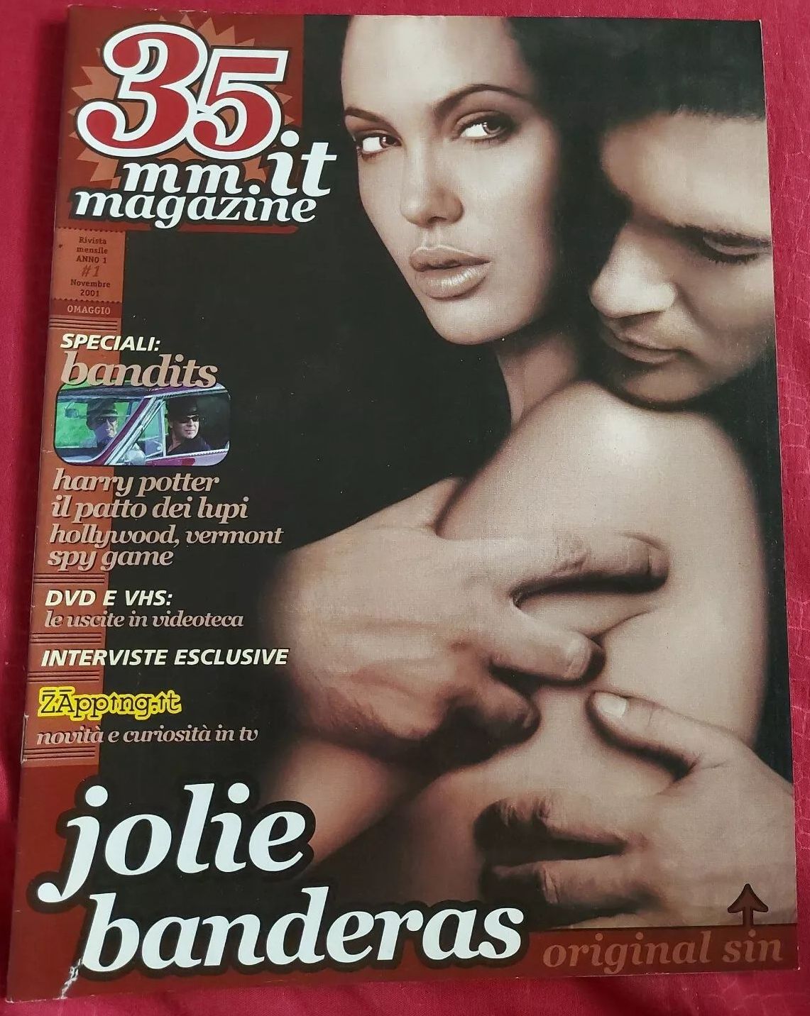 35MM IT MAGAZINE magazine side cover  Vol 1 No  1  November 2001