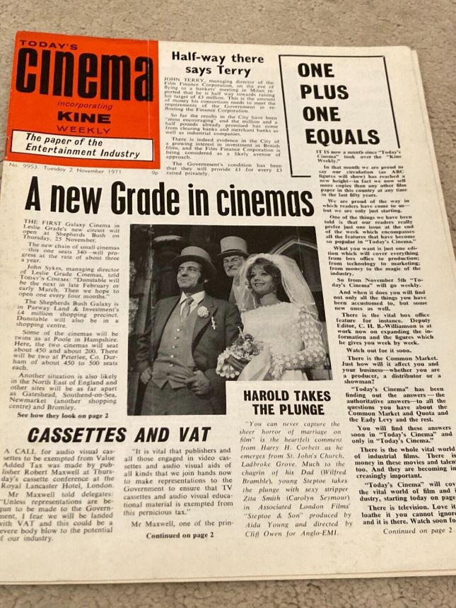TODAYS CINEMA magazine side cover Issue 9953 2 November 1971