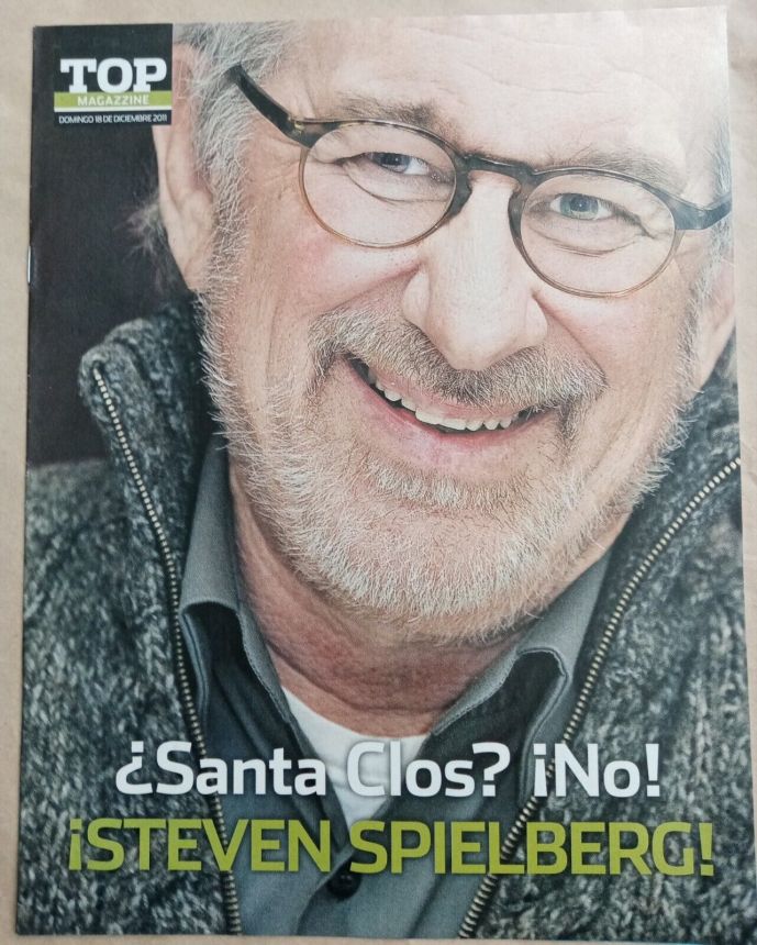 TOP MAGAZZINE magazine side cover 18 December 2011