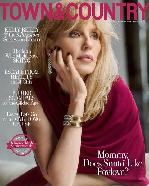 TOWN AND COUNTRY magazine side cover  December 2024