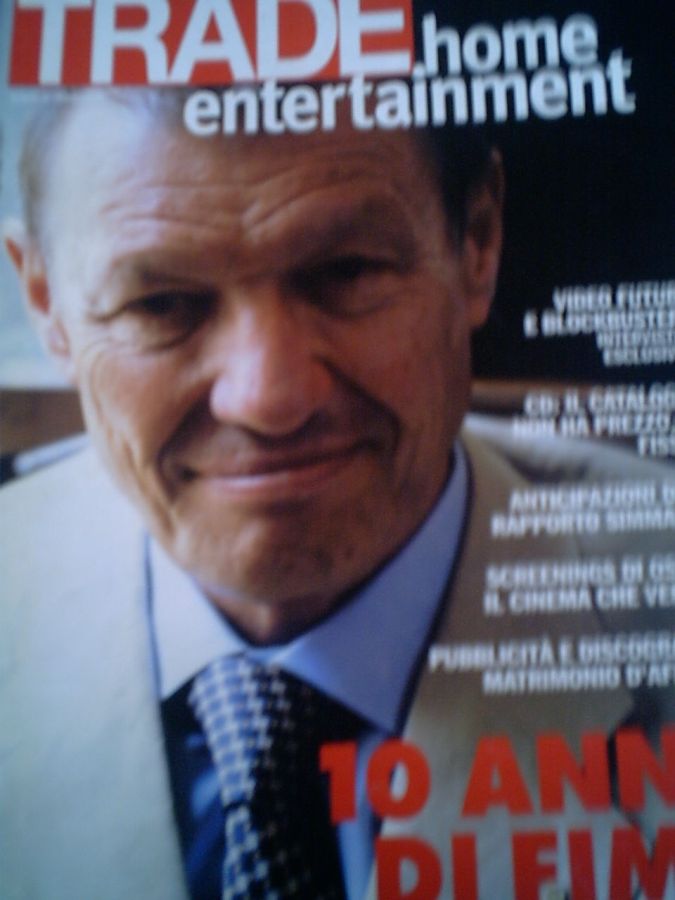 TRADE HOME ENTERTAINMENT magazine side cover July/August 2002