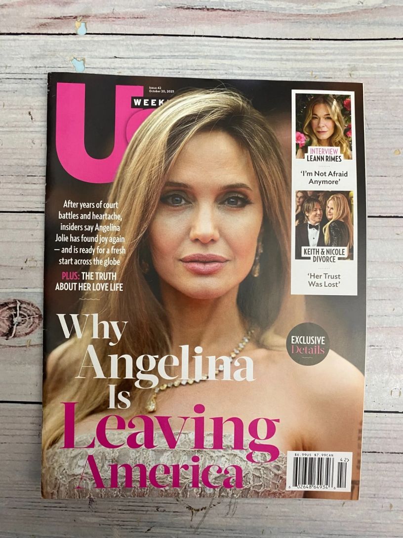US WEEKLY magazine side cover 20 October 2025