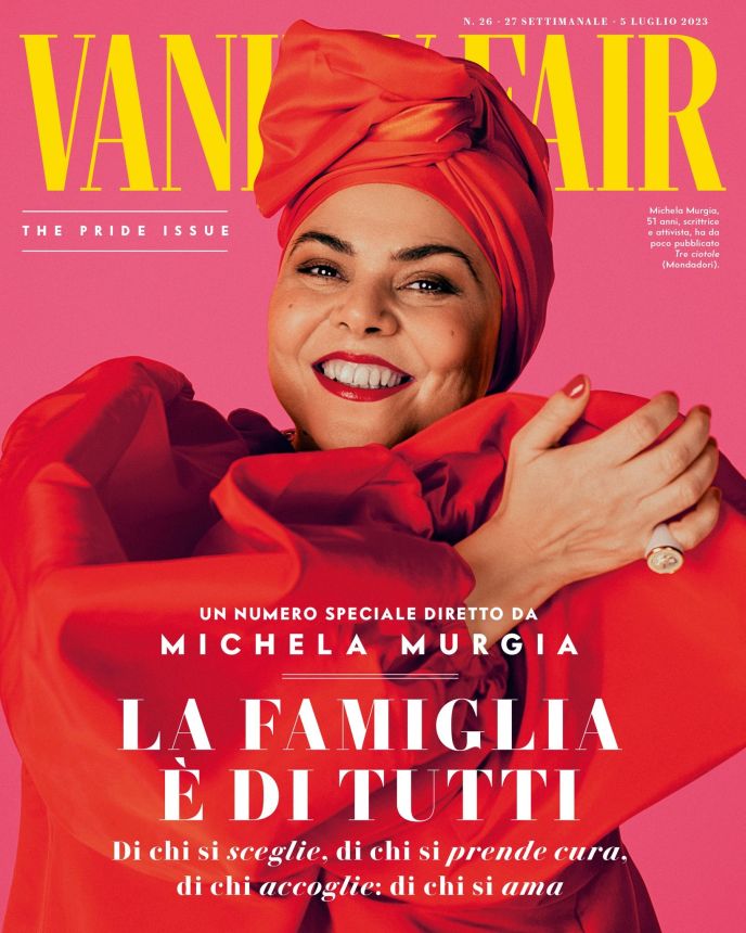VANITY FAIR (Italy) magazine side cover 5 July 2023