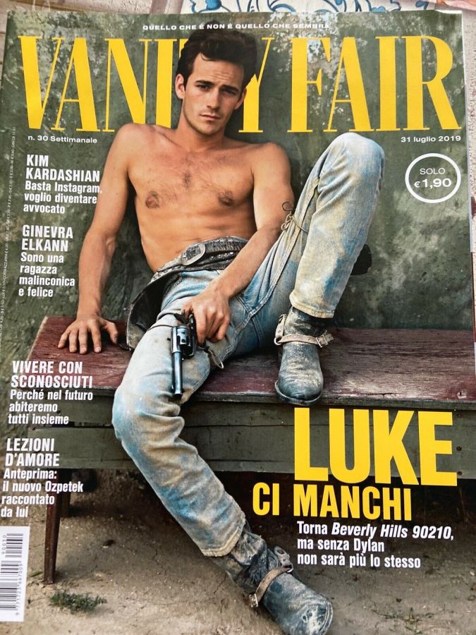 VANITY FAIR (Italy) magazine side cover Issue 30 31 July 2019