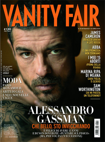 VANITY FAIR (Italy) magazine side cover Issue 15 21 April 2010