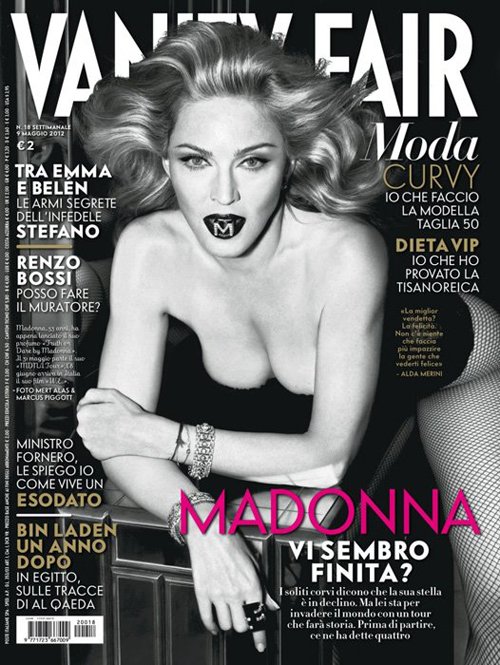 VANITY FAIR (Italy) magazine side cover Issue 18 9 May 2012
