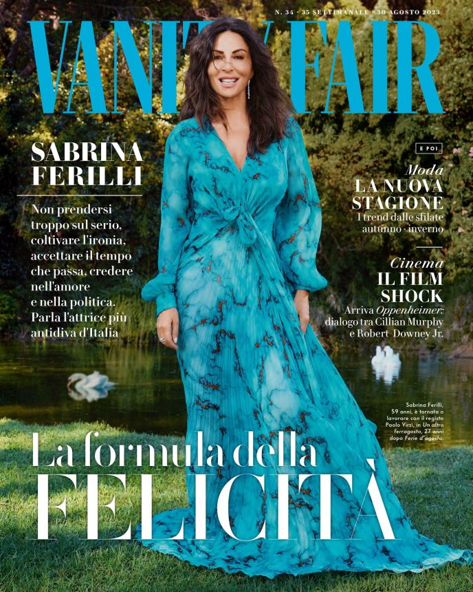 VANITY FAIR (Italy) magazine side cover 30 August 2023