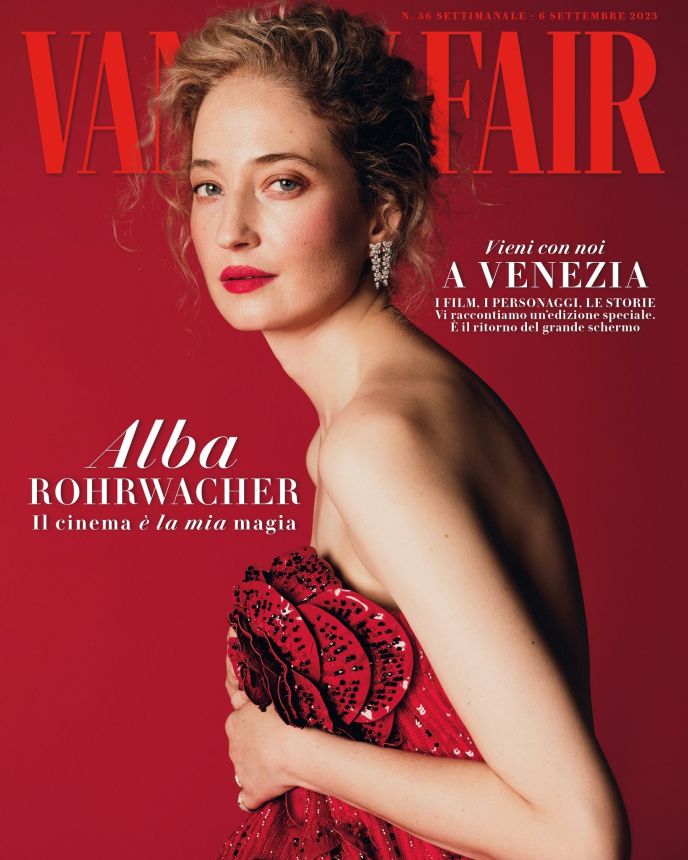 VANITY FAIR (Italy) magazine side cover 6 September 2023