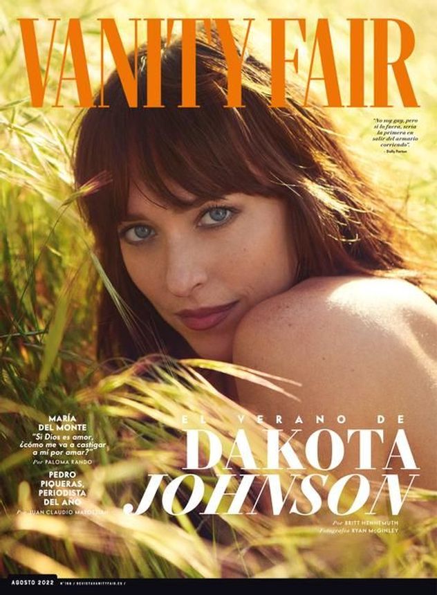 VANITY FAIR (Spain) magazine side cover  August 2022