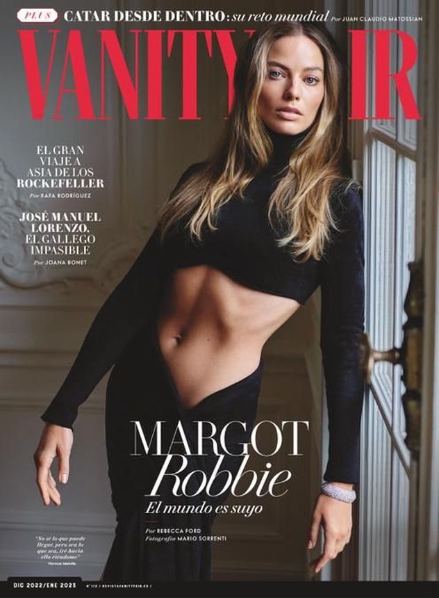VANITY FAIR (Spain) magazine side cover  December 2022/ January 2023 