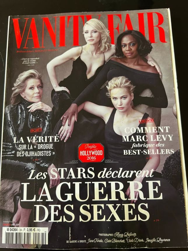 VANITY FAIR (Fr) magazine side cover Issue 34  April 2016