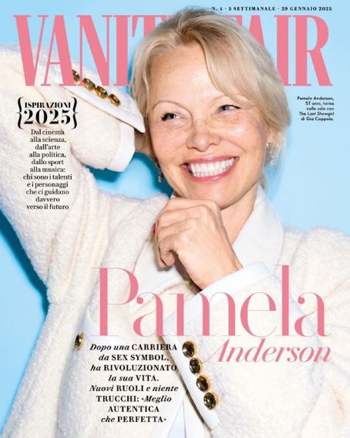 VANITY FAIR (Italy) magazine side cover 29 January 2025