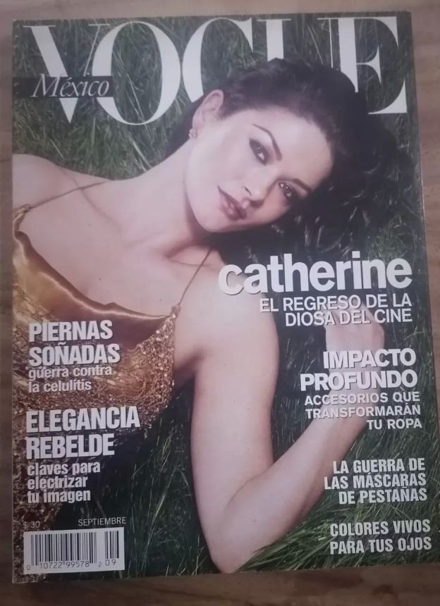 VOGUE MEXICO magazine side cover  September 2001