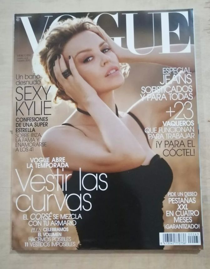 VOGUE MEXICO magazine side cover  February 2010