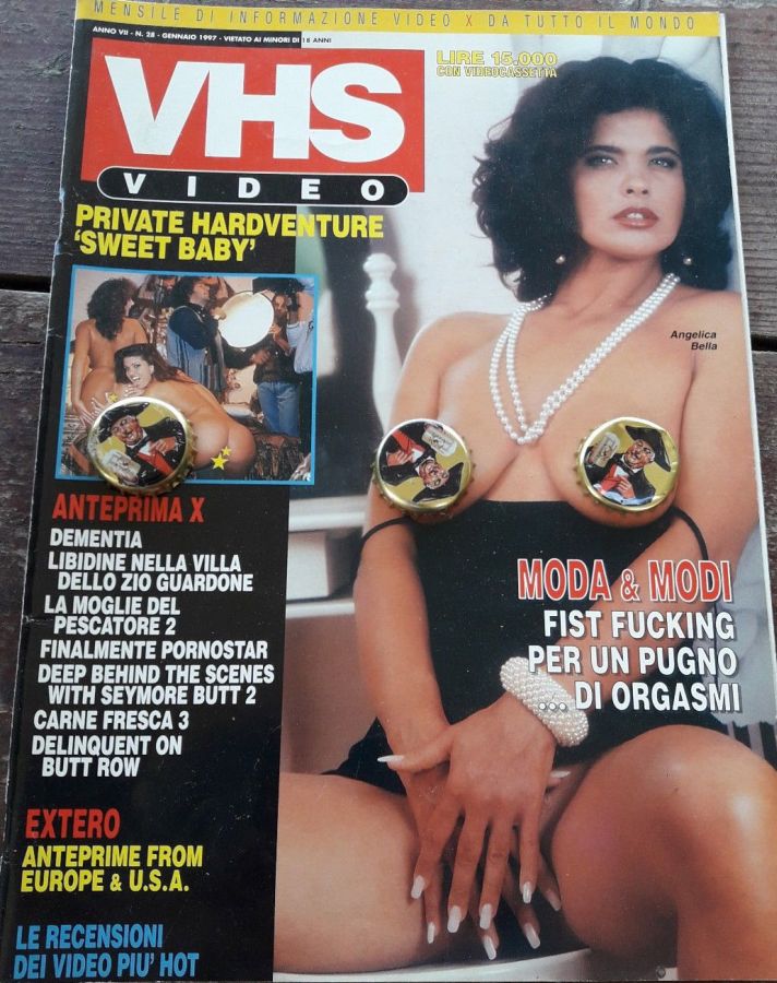 VHS VIDEO magazine side cover Issue 28  January 1997