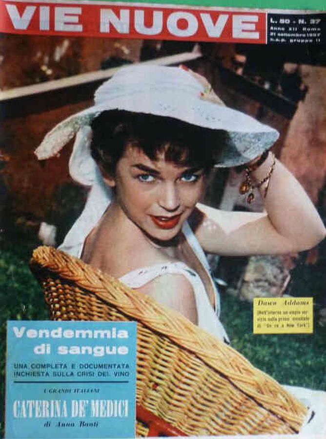 VIE NUOVE magazine side cover Issue 37 21 September 1957