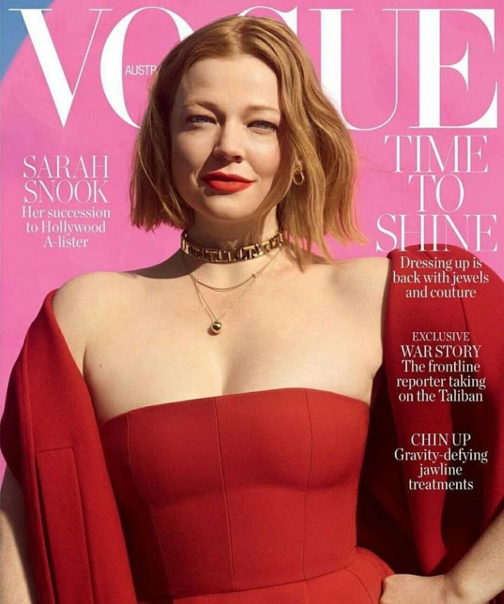 VOGUE AUSTRALIA magazine side cover  November 2021