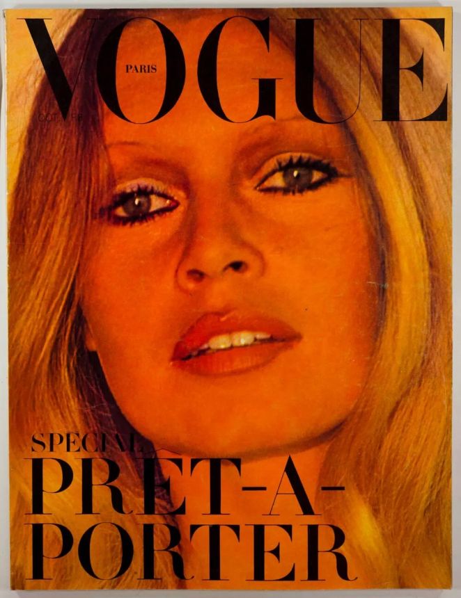 VOGUE FRANCE magazine side cover  October 1971