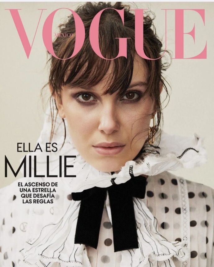 VOGUE MEXICO magazine side cover  June 2022