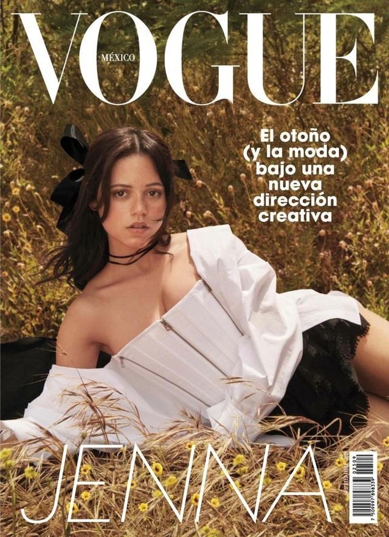 VOGUE MEXICO magazine side cover  September 2025