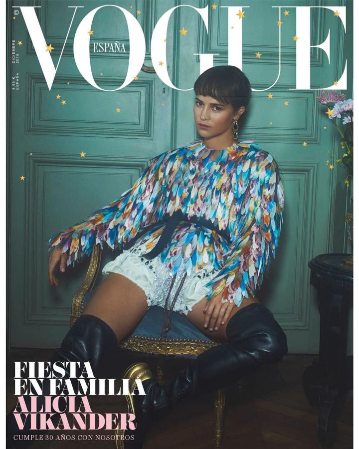 VOGUE SPAIN magazine side cover  December 2018