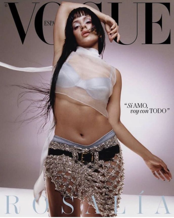 VOGUE SPAIN magazine side cover  November 2022