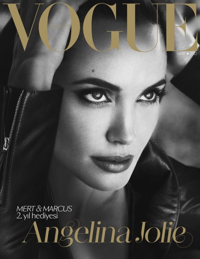 VOGUE TURKEY magazine side cover  March 2012