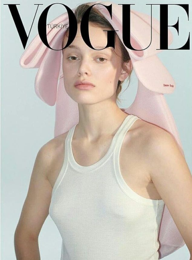 VOGUE TURKEY magazine side cover  February 2021