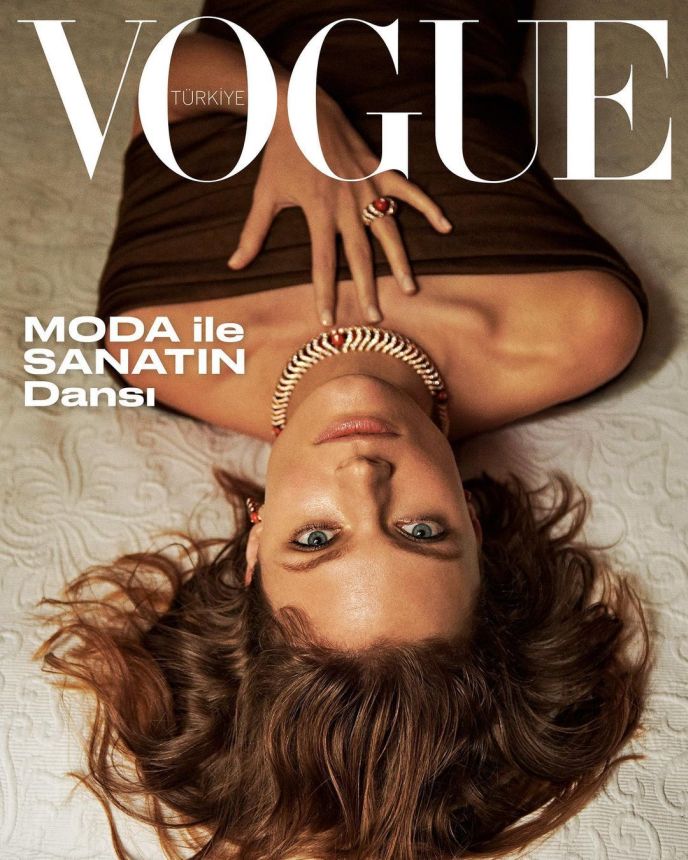 VOGUE TURKEY magazine side cover  December 2023/ January 2024 