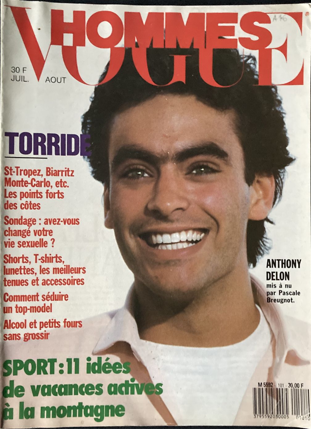 VOGUE HOMMES magazine side cover Issue 101  July/August 1987