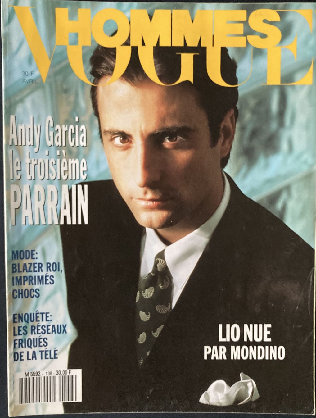 VOGUE HOMMES magazine side cover Issue 138  April 1991