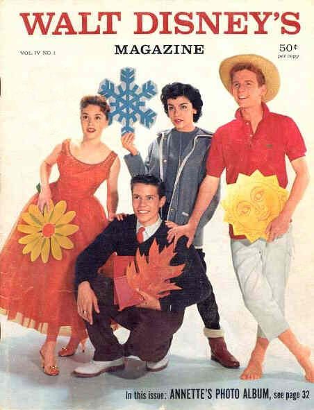WALT DISNEY S MAGAZINE magazine side cover Issue 19  Vol 4 # 1 December 1958