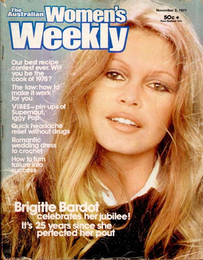 AUSTRALIAN WOMENS WEEKLY magazine side cover 2 November 1977
