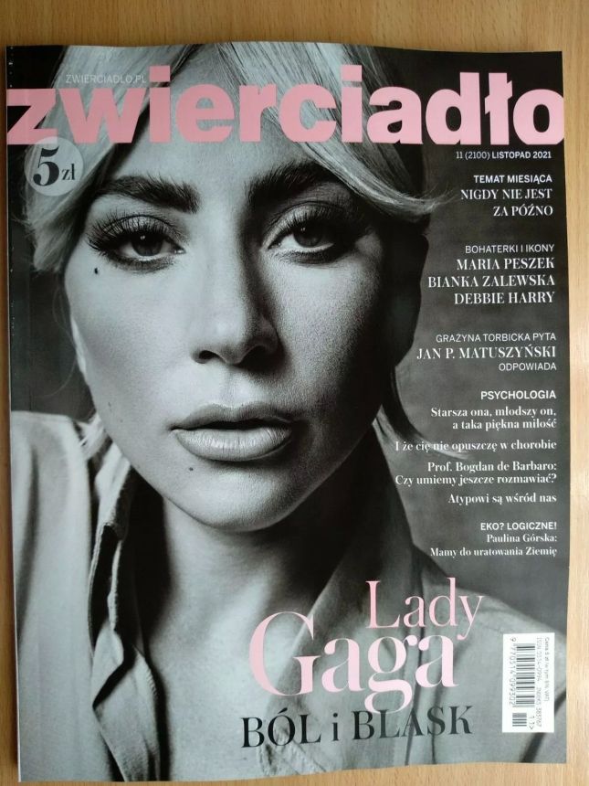 ZWIERCIADLO magazine side cover  November 2021